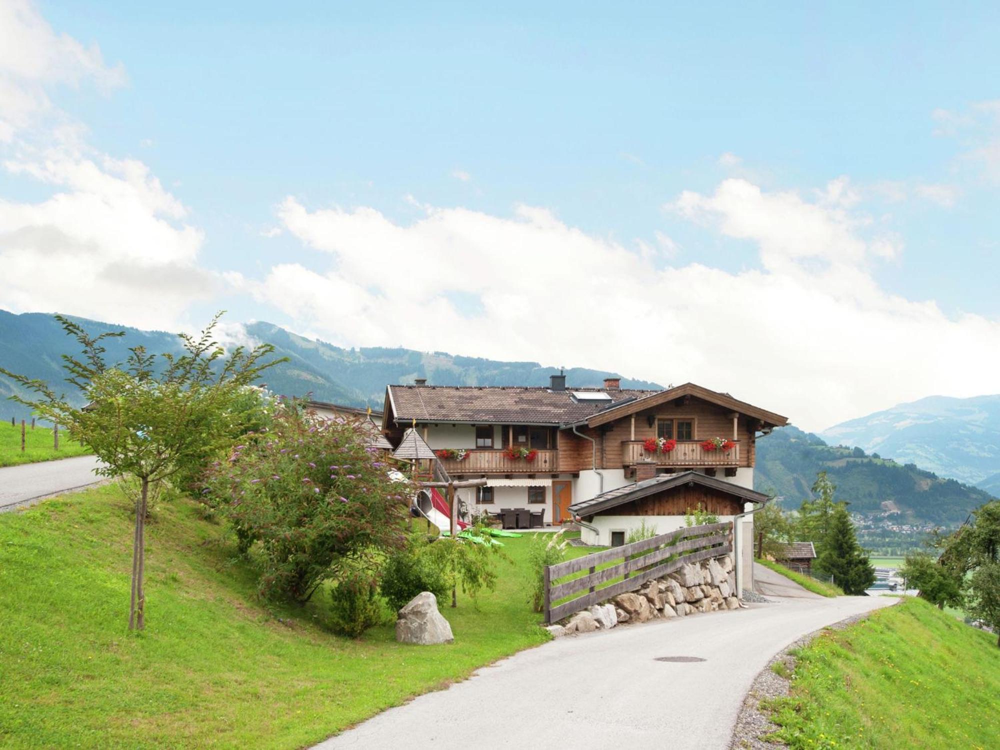 Apartment In Kaprun Salzburgerland Near Ski Area Екстер'єр фото